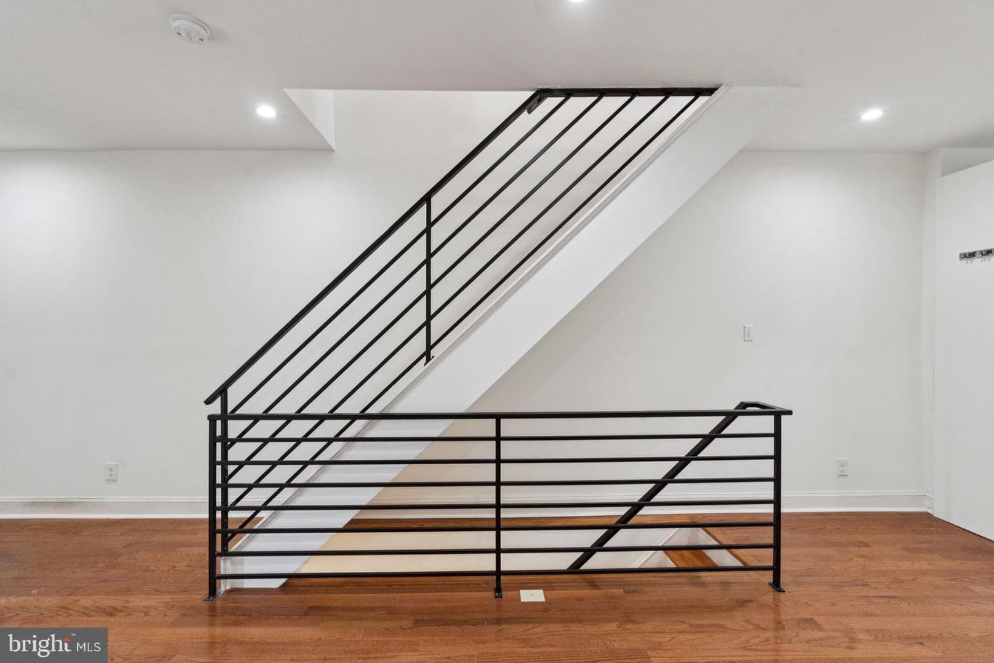 1826 Point Breeze Avenue photo 8