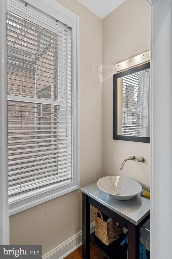 1632 Spruce Street #300 photo 14