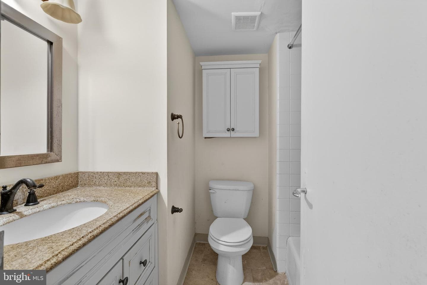 604 S Washington Square #2506 photo 13