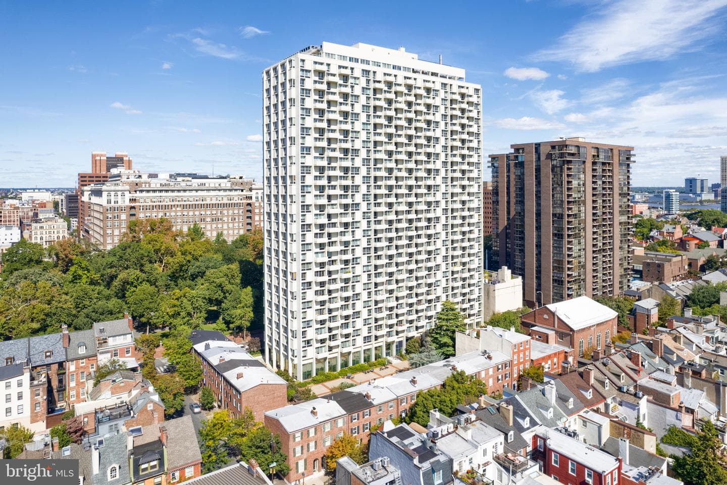604 S Washington Square #2506 photo 24