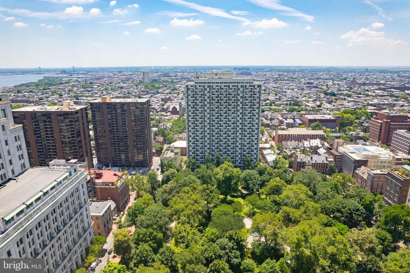 604 S Washington Square #2506 photo 25
