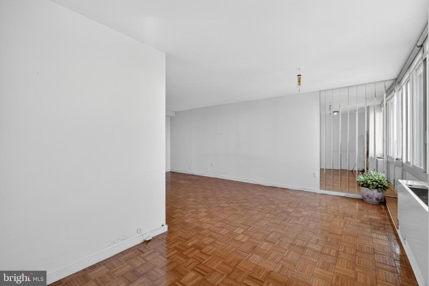604 S Washington Square #2506 photo 7