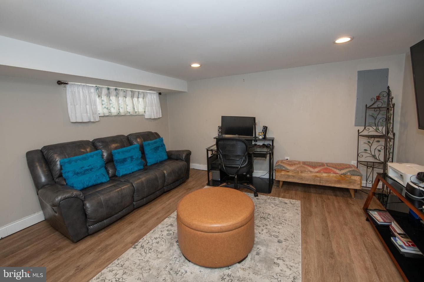 2849 Welsh Road photo 25