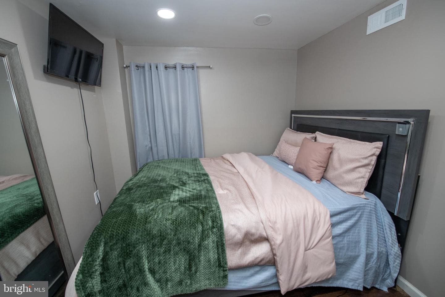 2849 Welsh Road photo 32