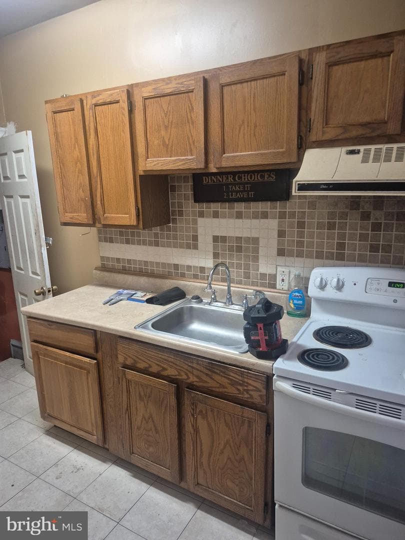 1217 S 58th Street photo 3