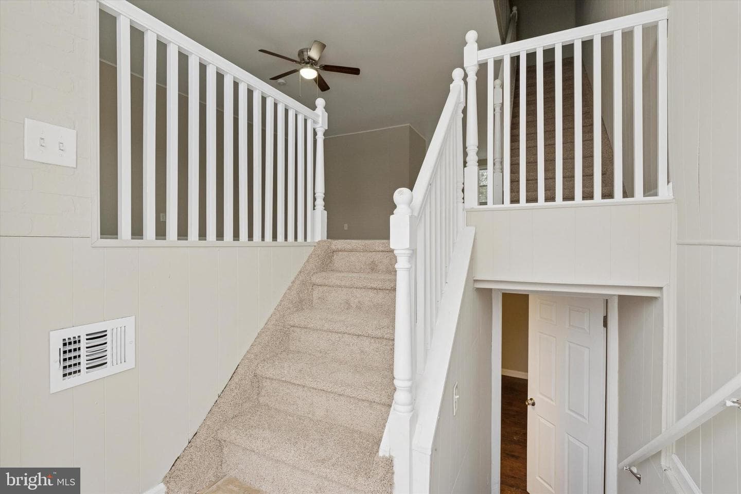 3226 Birch Road photo 2