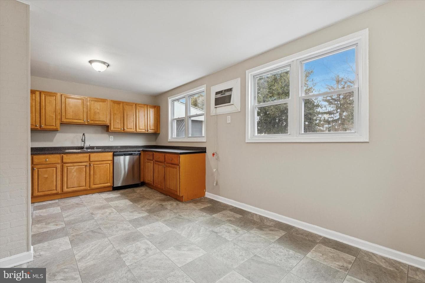 3226 Birch Road photo 7