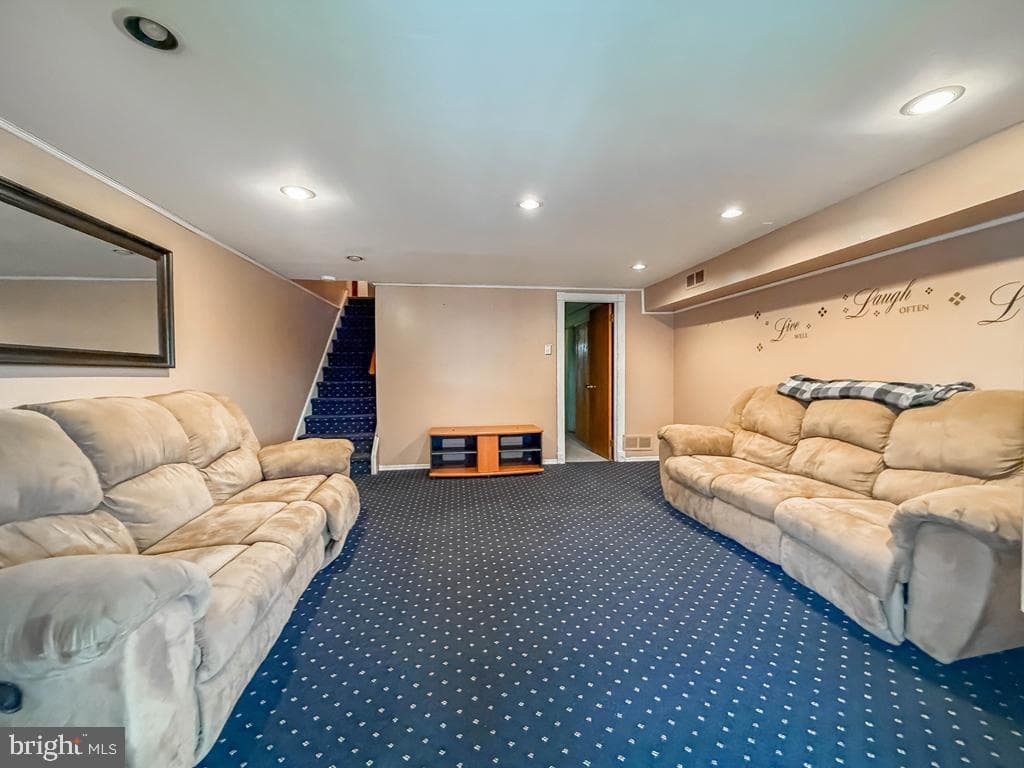 8923 Dewees Street photo 29