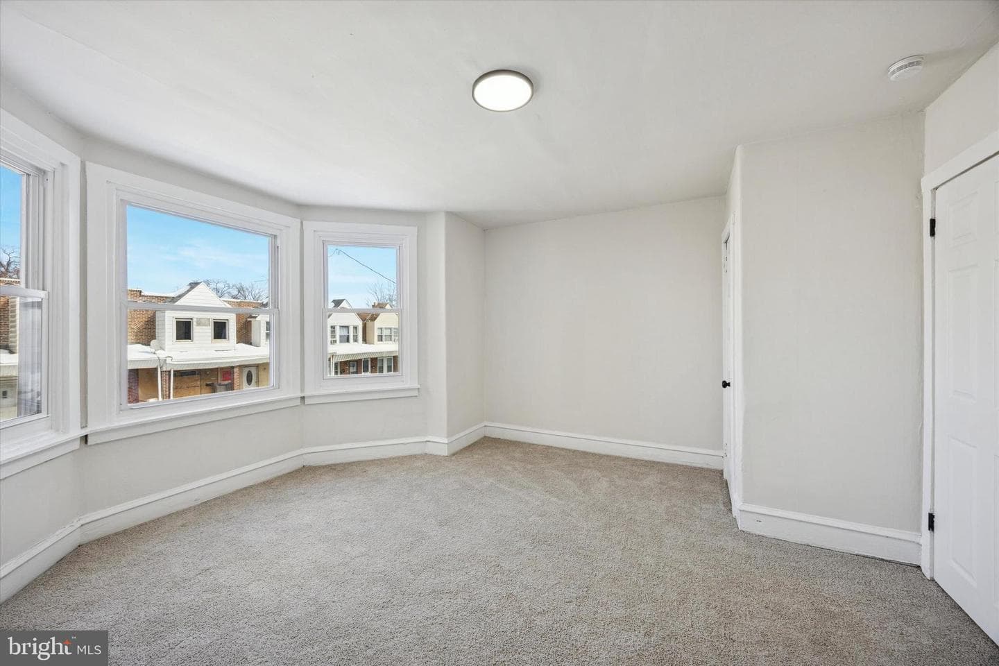 2502 S Robinson Street photo 13