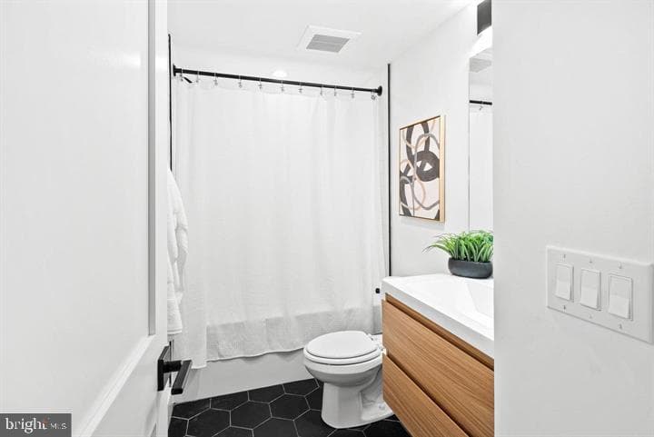 2812 S 9th Street photo 17