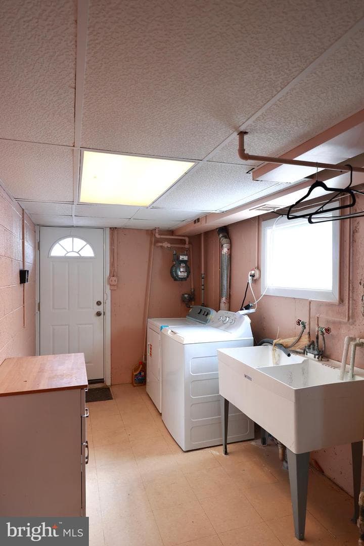 9116 Springview Road photo 32