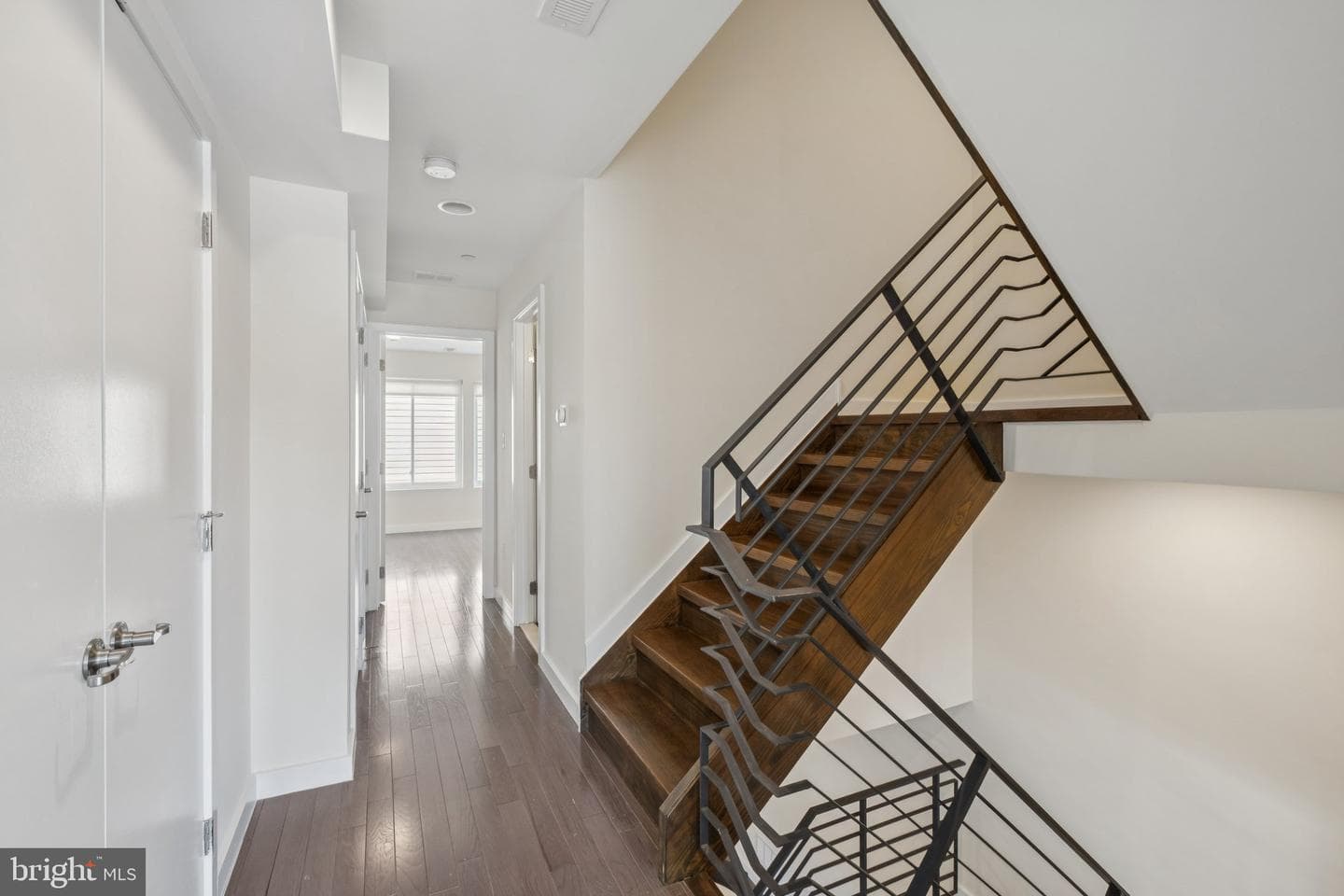 1189 S 21st photo 12