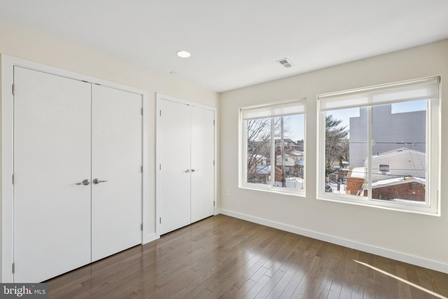 1189 S 21st photo 17