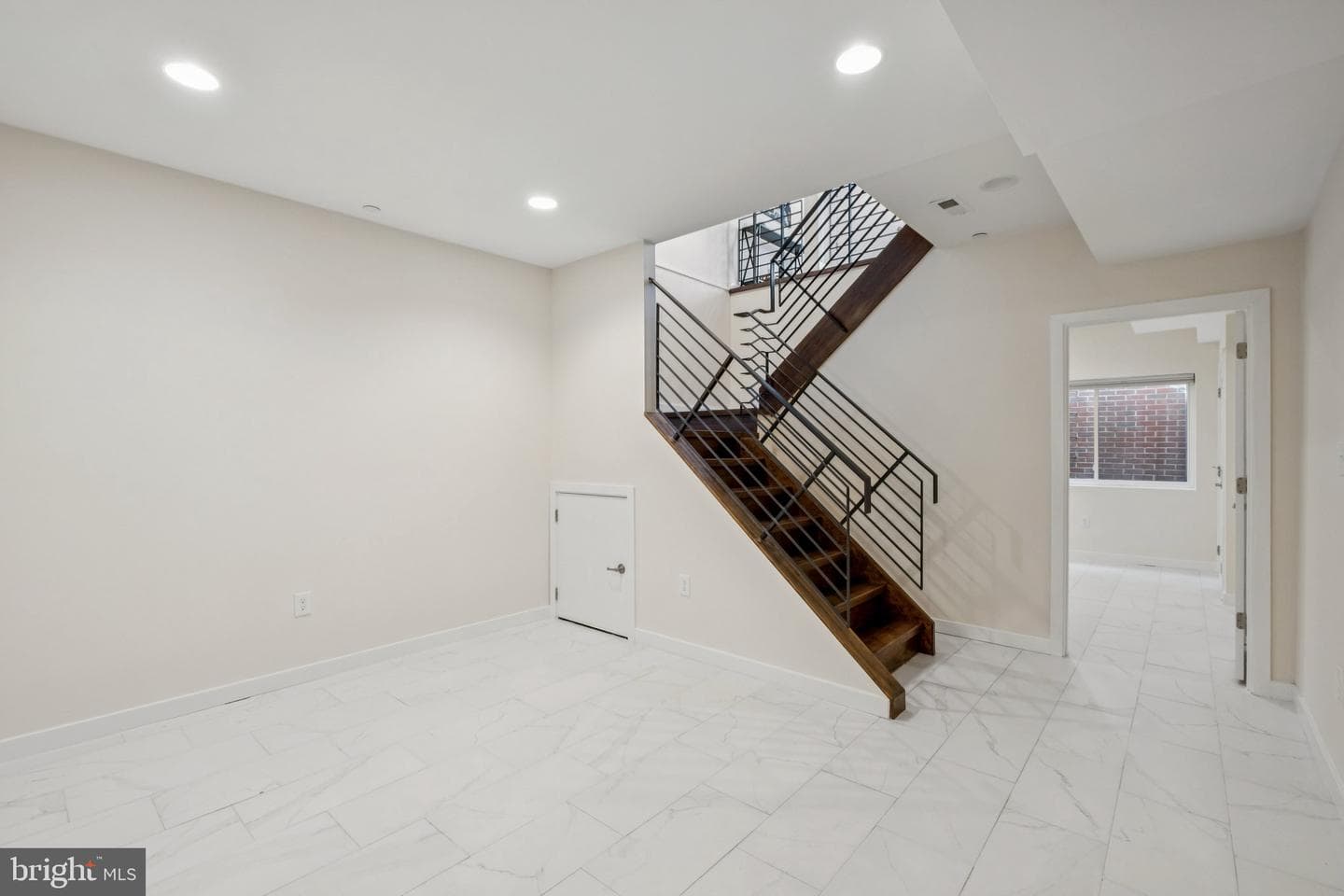 1189 S 21st photo 20