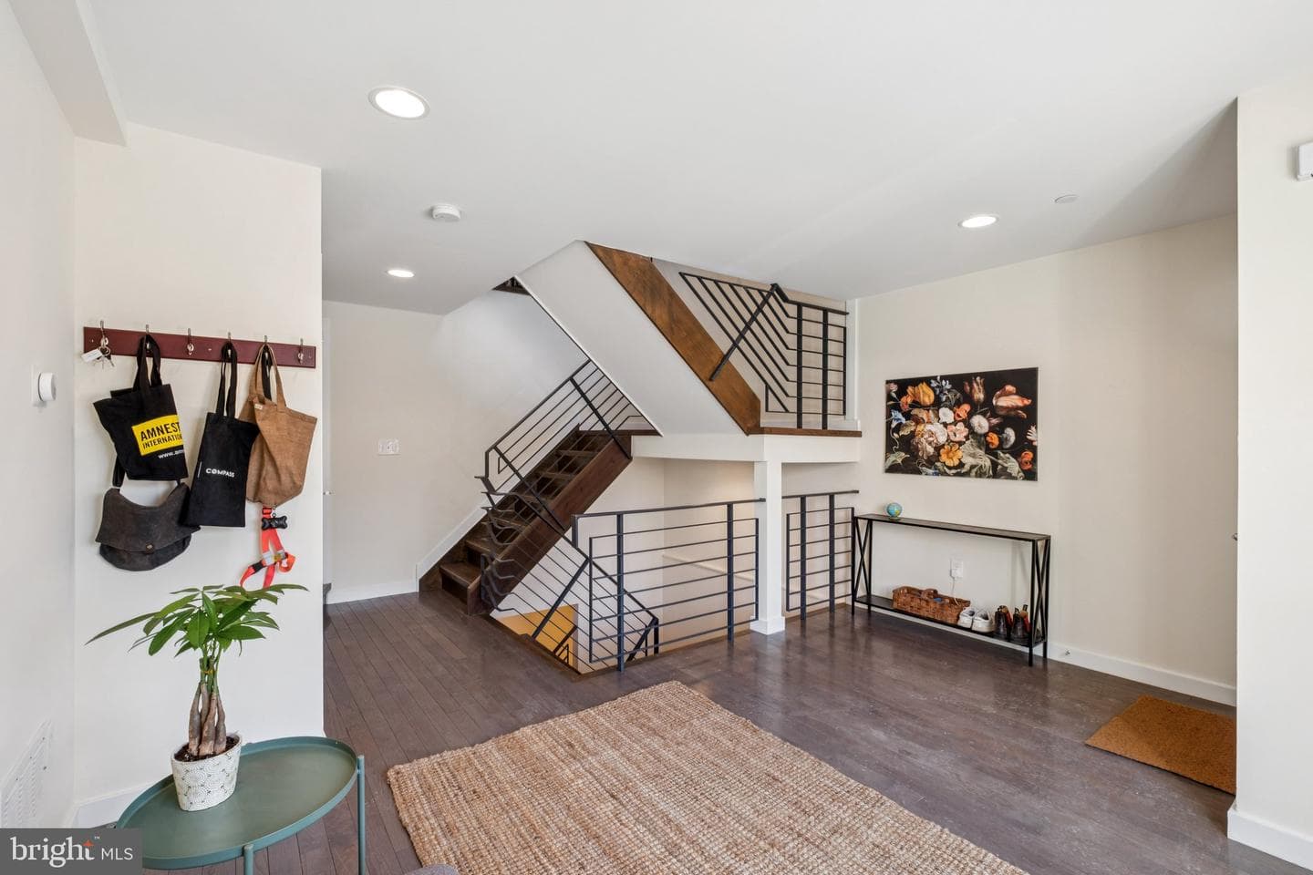 1189 S 21st photo 5
