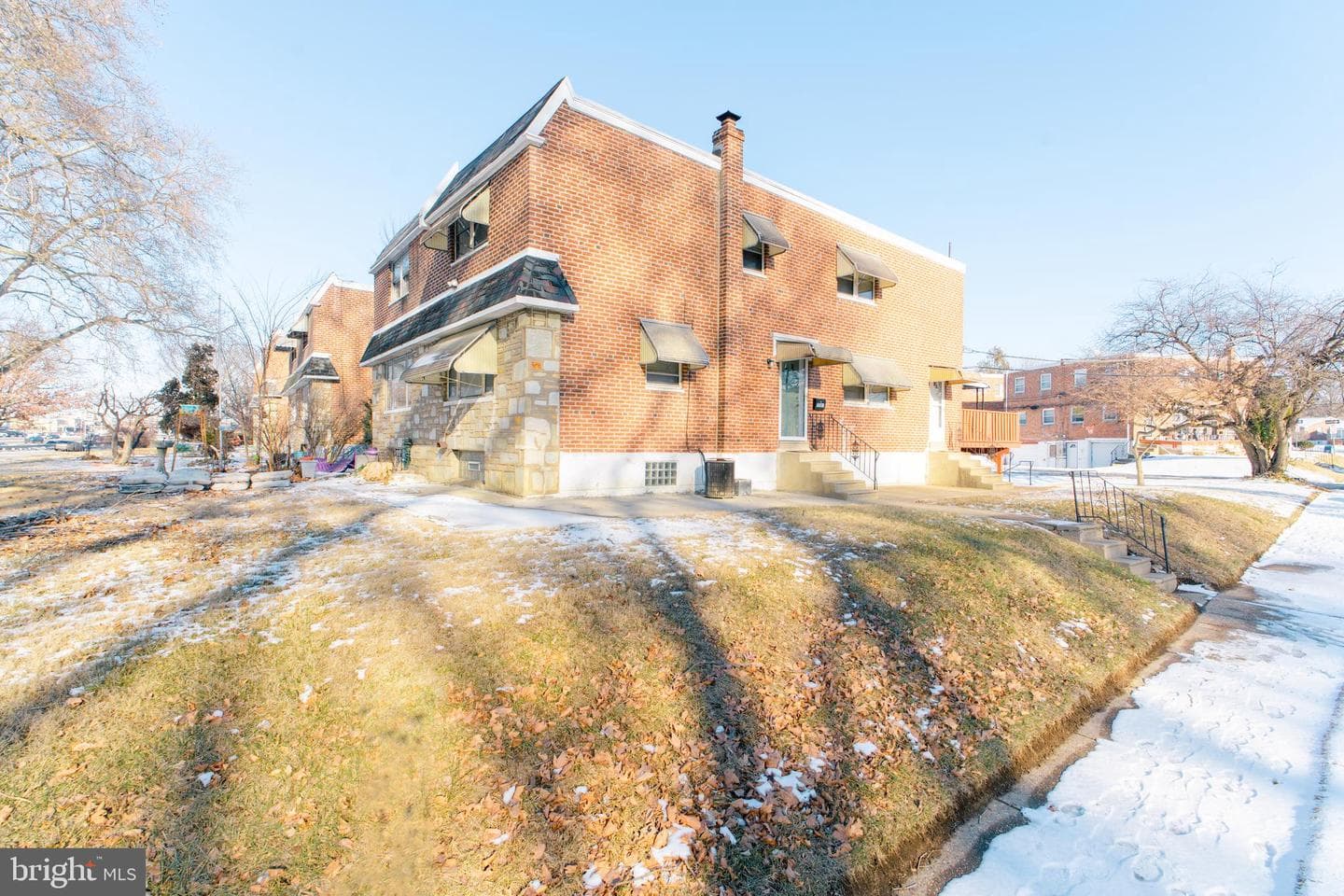 7701 E Roosevelt Boulevard