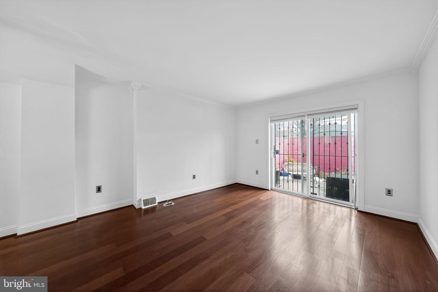 1422 Montrose Street photo 14
