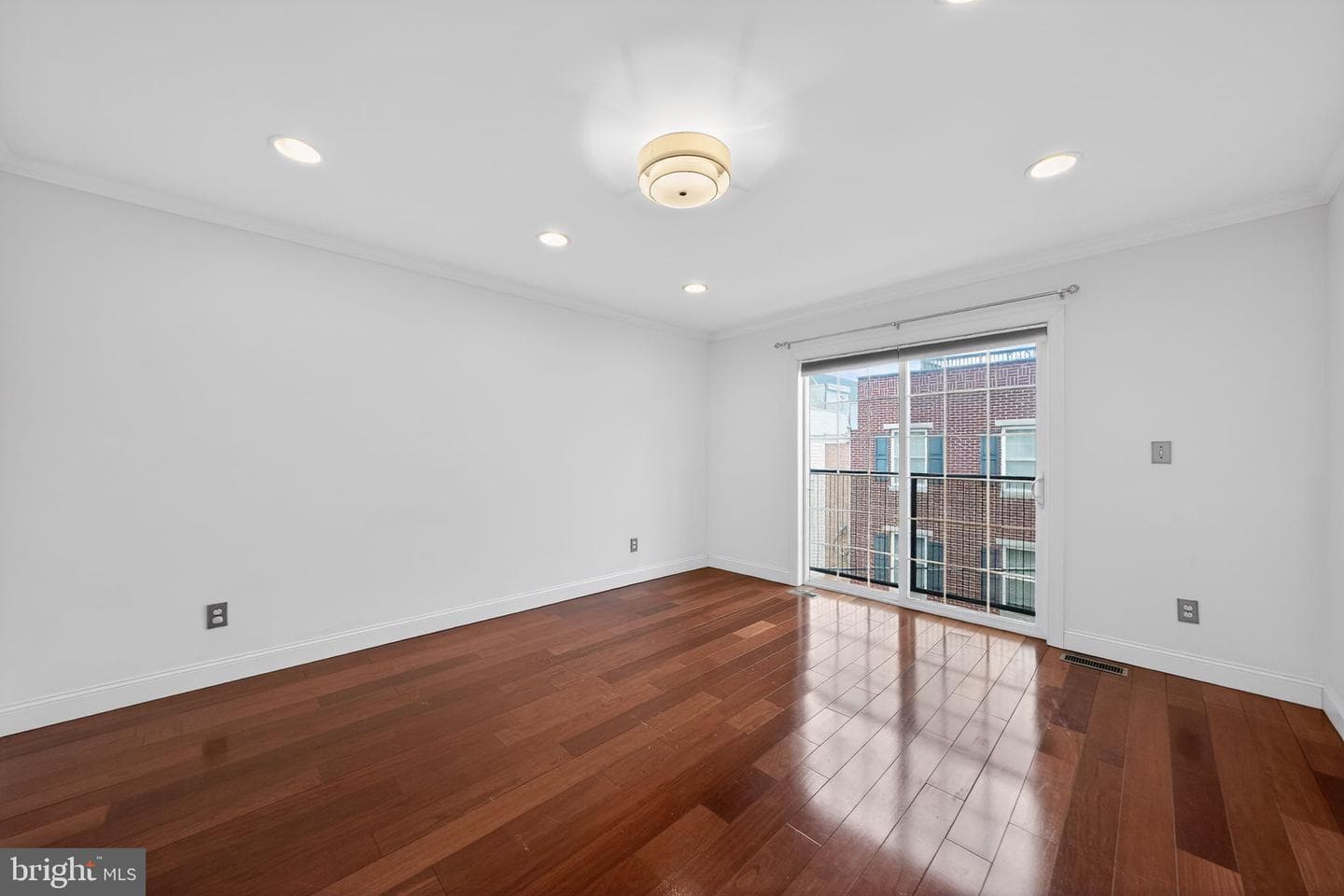 1422 Montrose Street photo 24