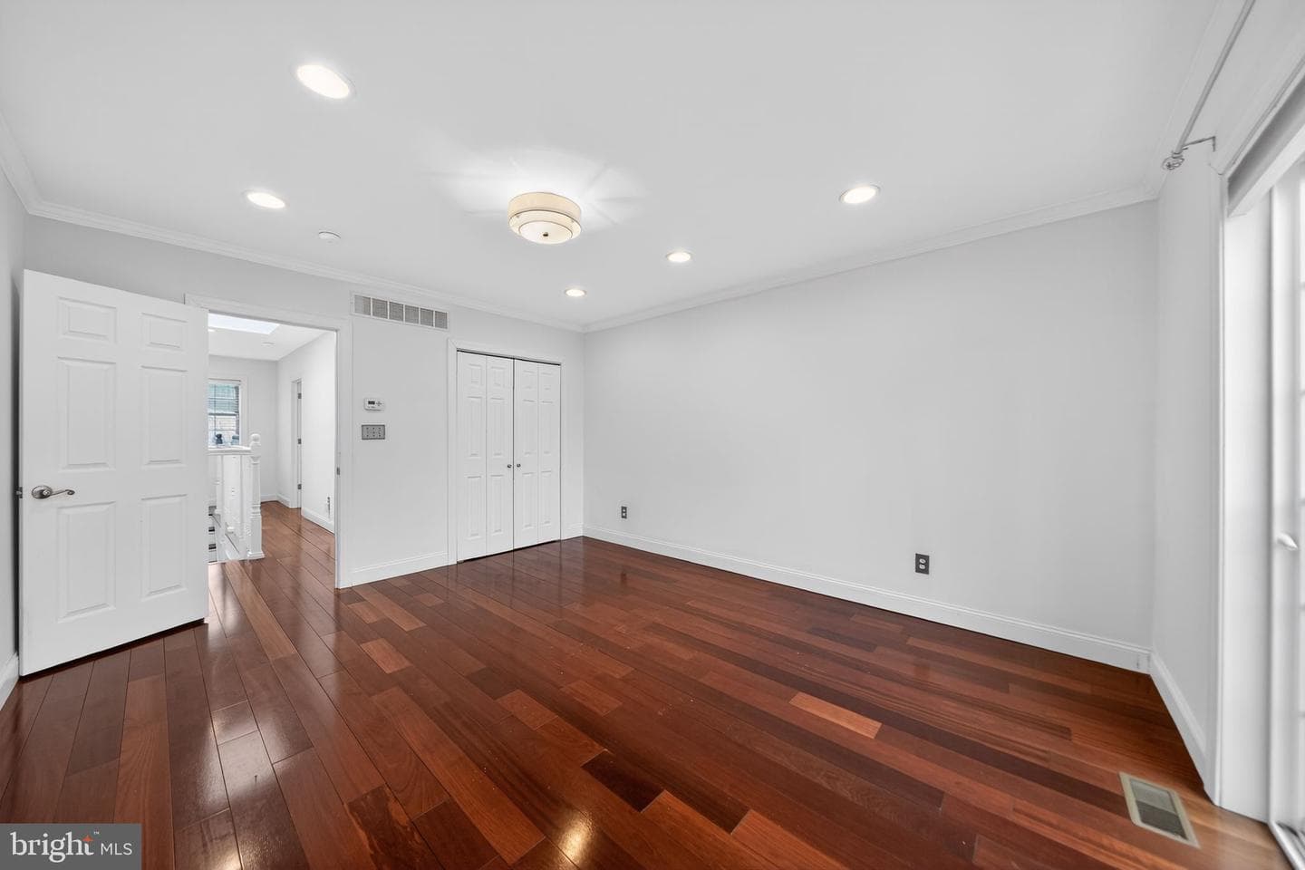 1422 Montrose Street photo 25