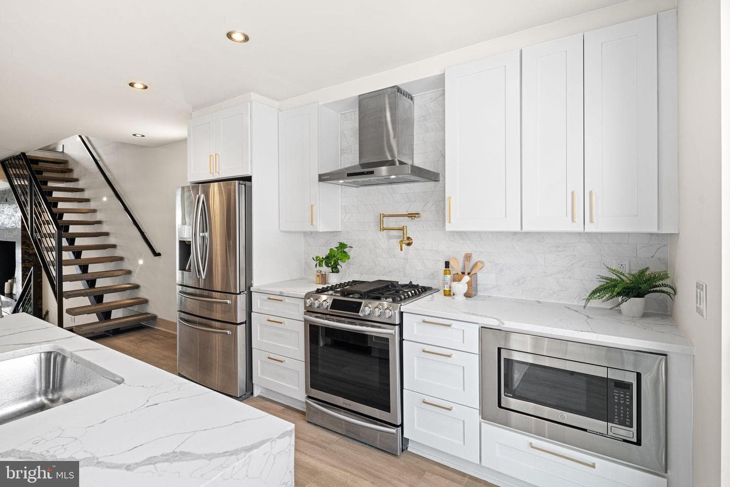 429 Salmon Street photo 14