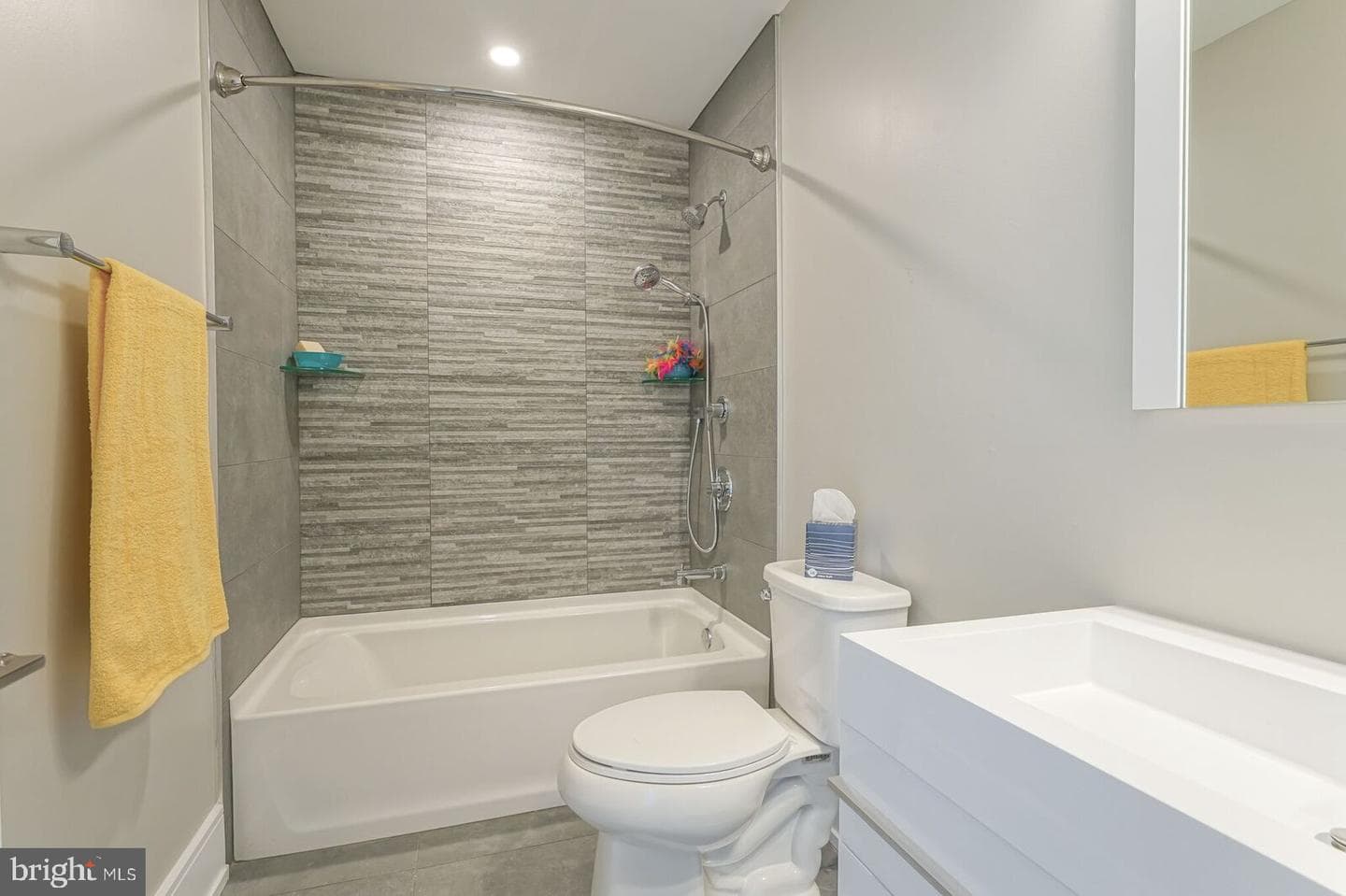 1006 S 17th Street #b photo 15