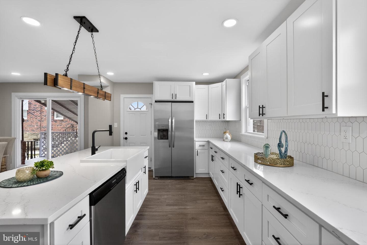 1309 E Cardeza Street photo 10