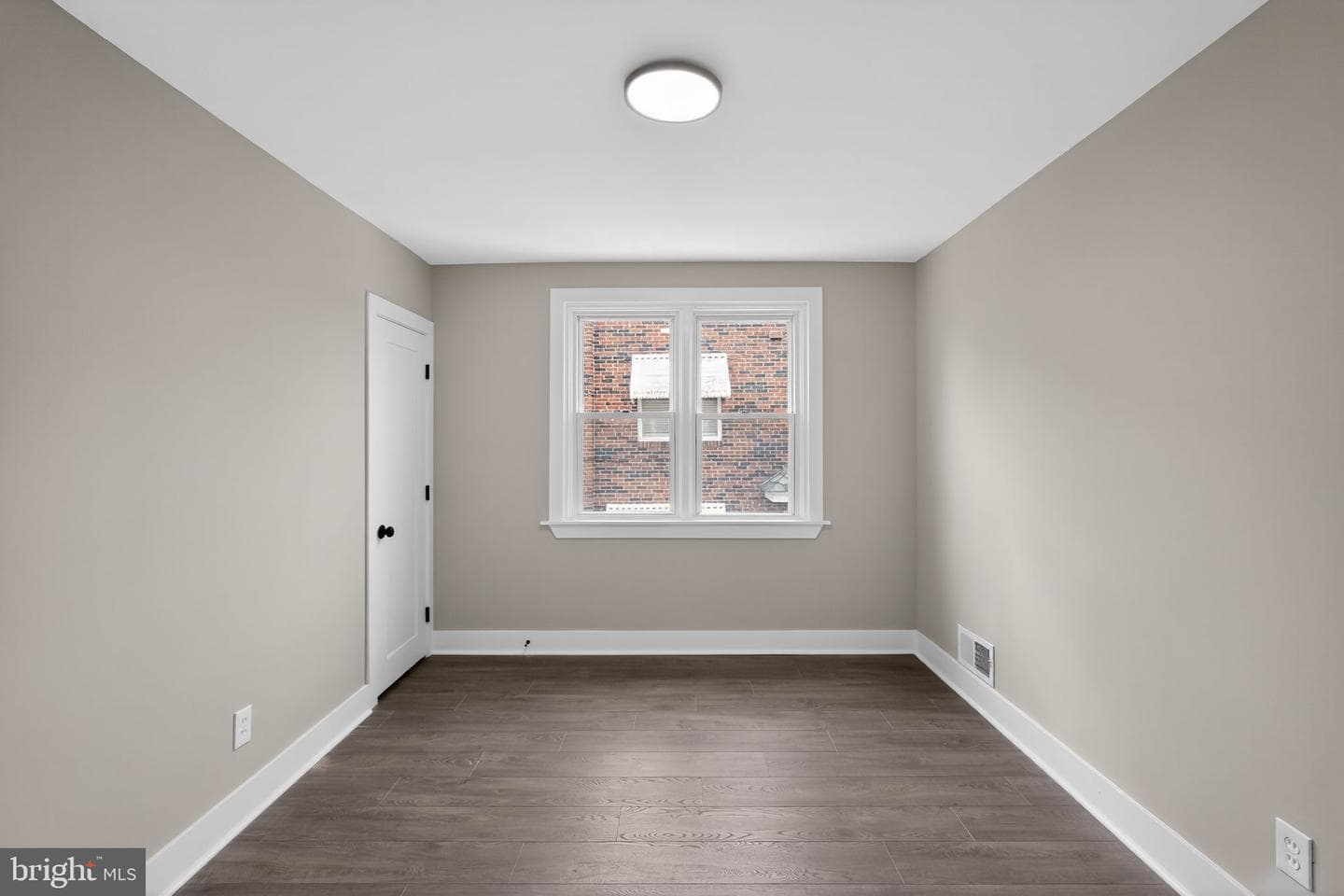 1309 E Cardeza Street photo 21