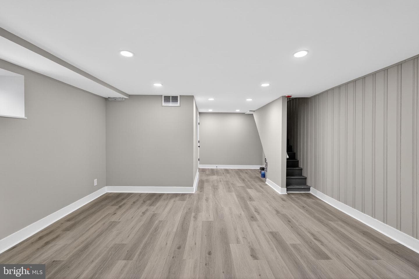 1309 E Cardeza Street photo 23