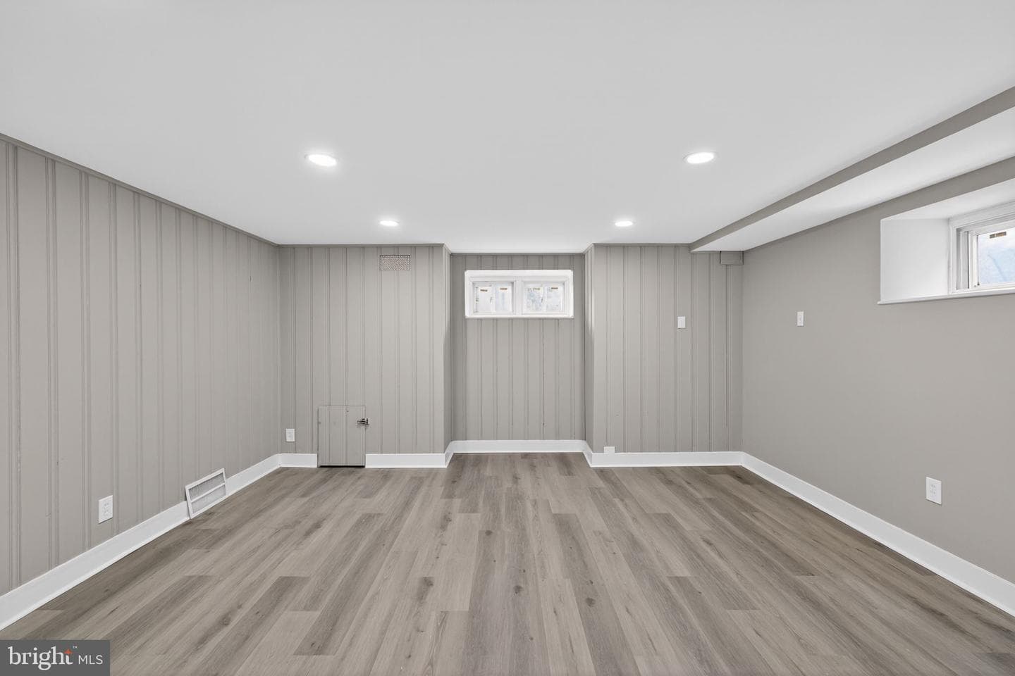 1309 E Cardeza Street photo 24