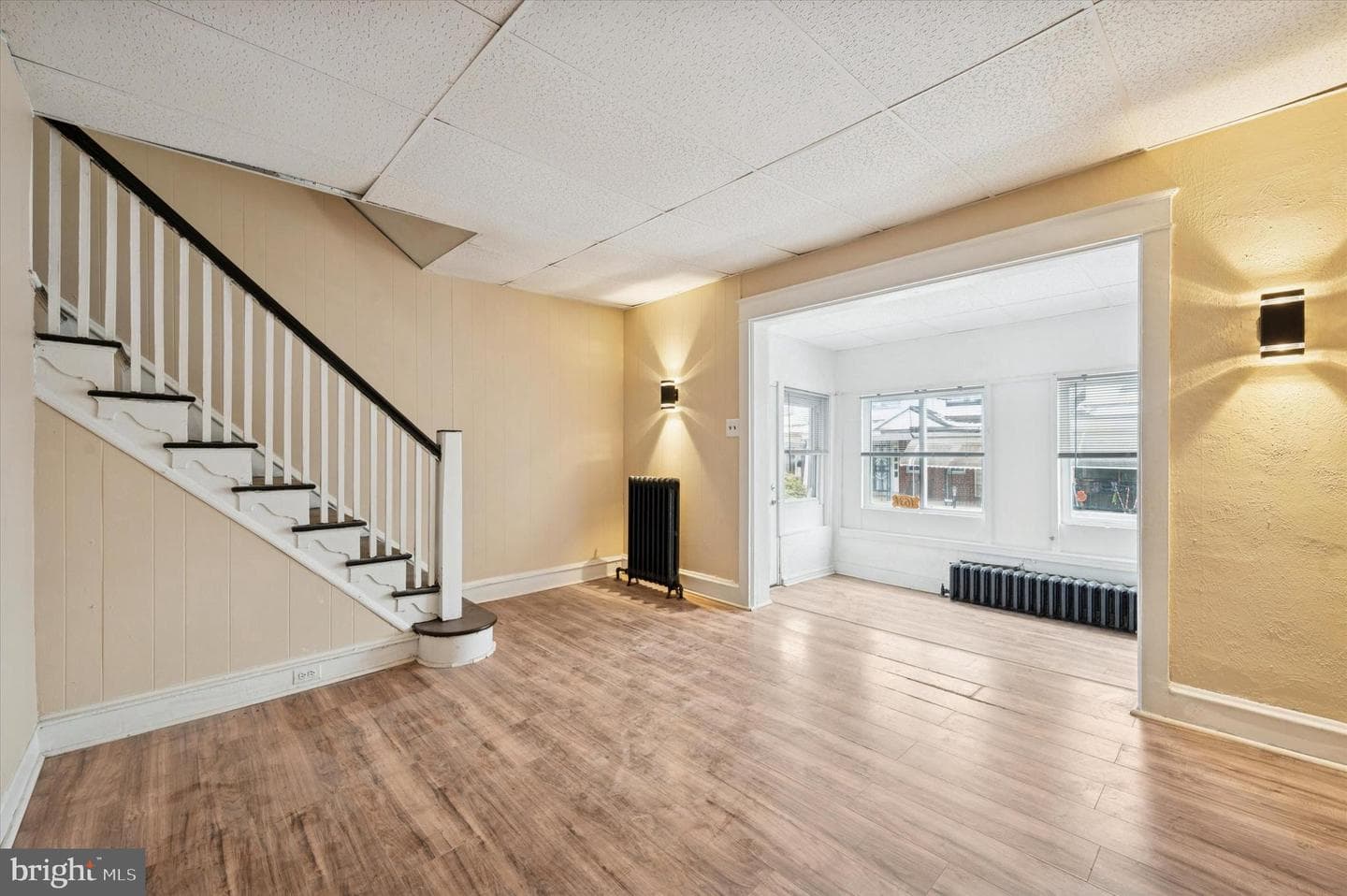 1634 S Lindenwood Street photo 4