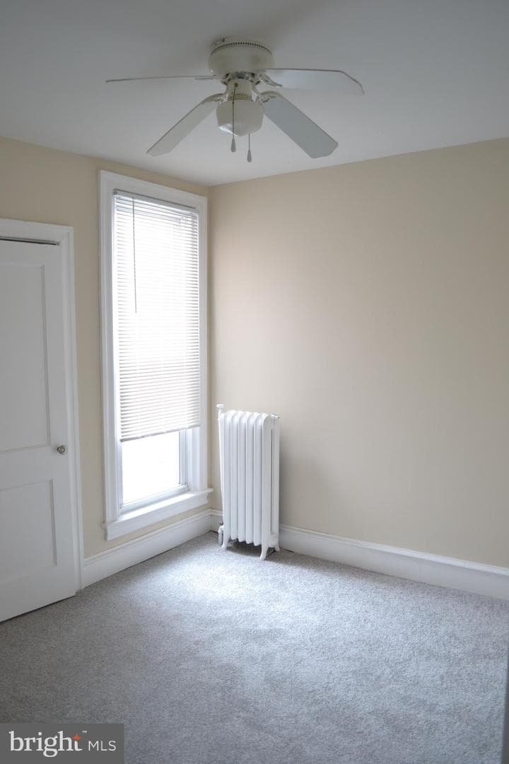 887 Anchor Street photo 18