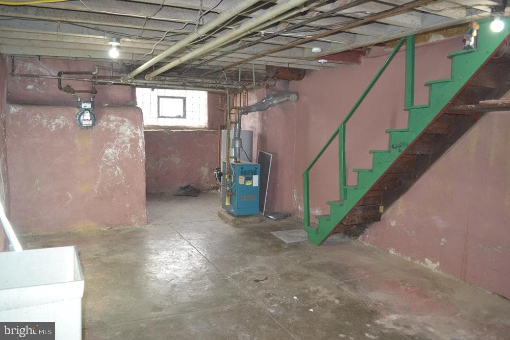 887 Anchor Street photo 19