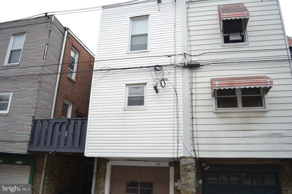 887 Anchor Street photo 22