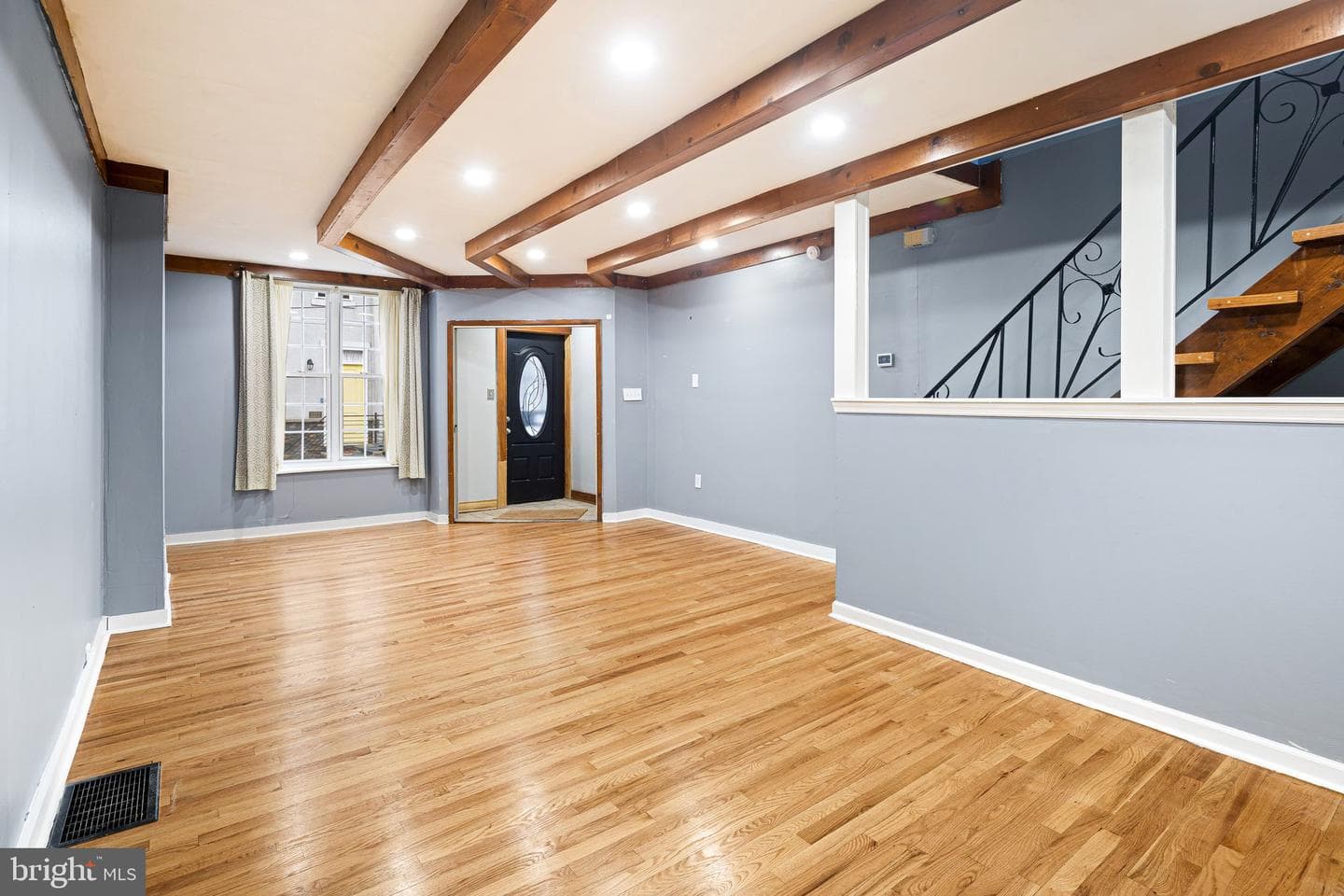 1216 S Bonsall Street photo 5