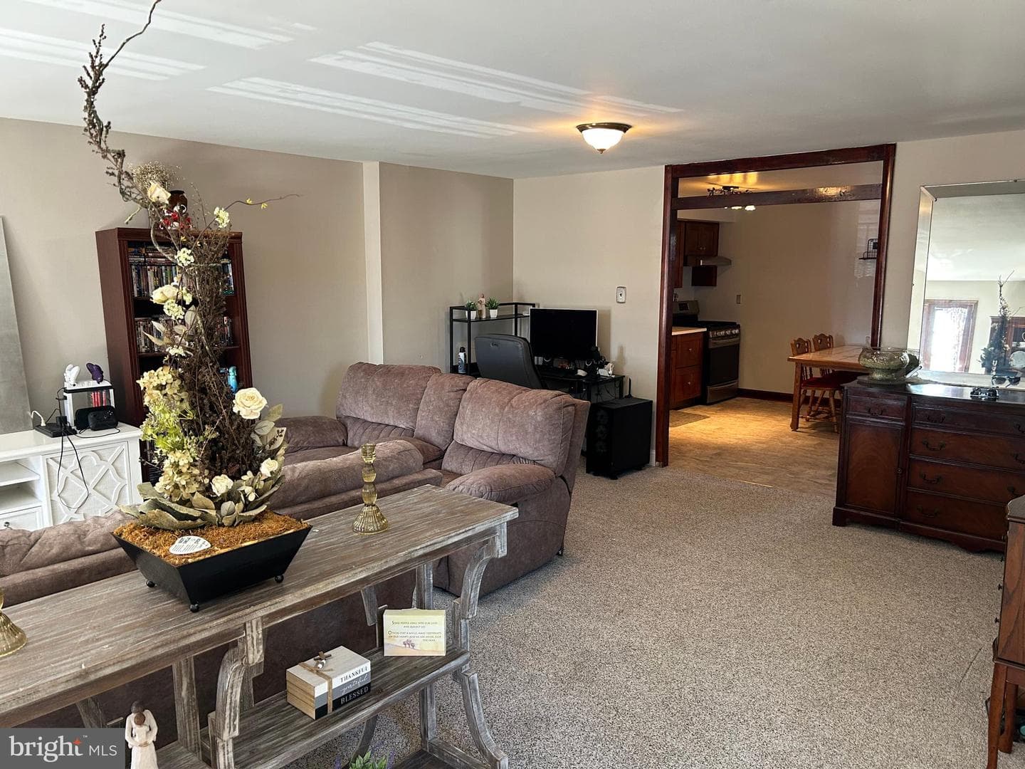 3243 Morrell Avenue photo 4