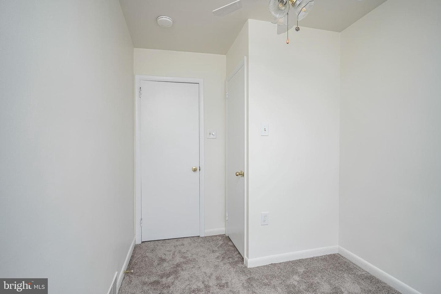 2829 S Darien Street photo 13