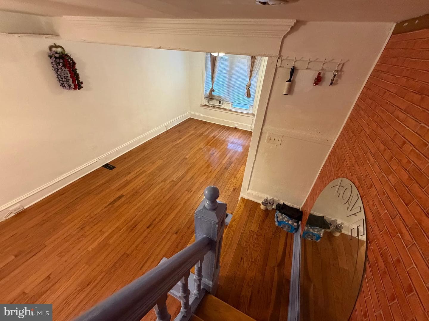 2419 S Fairhill Street photo 17