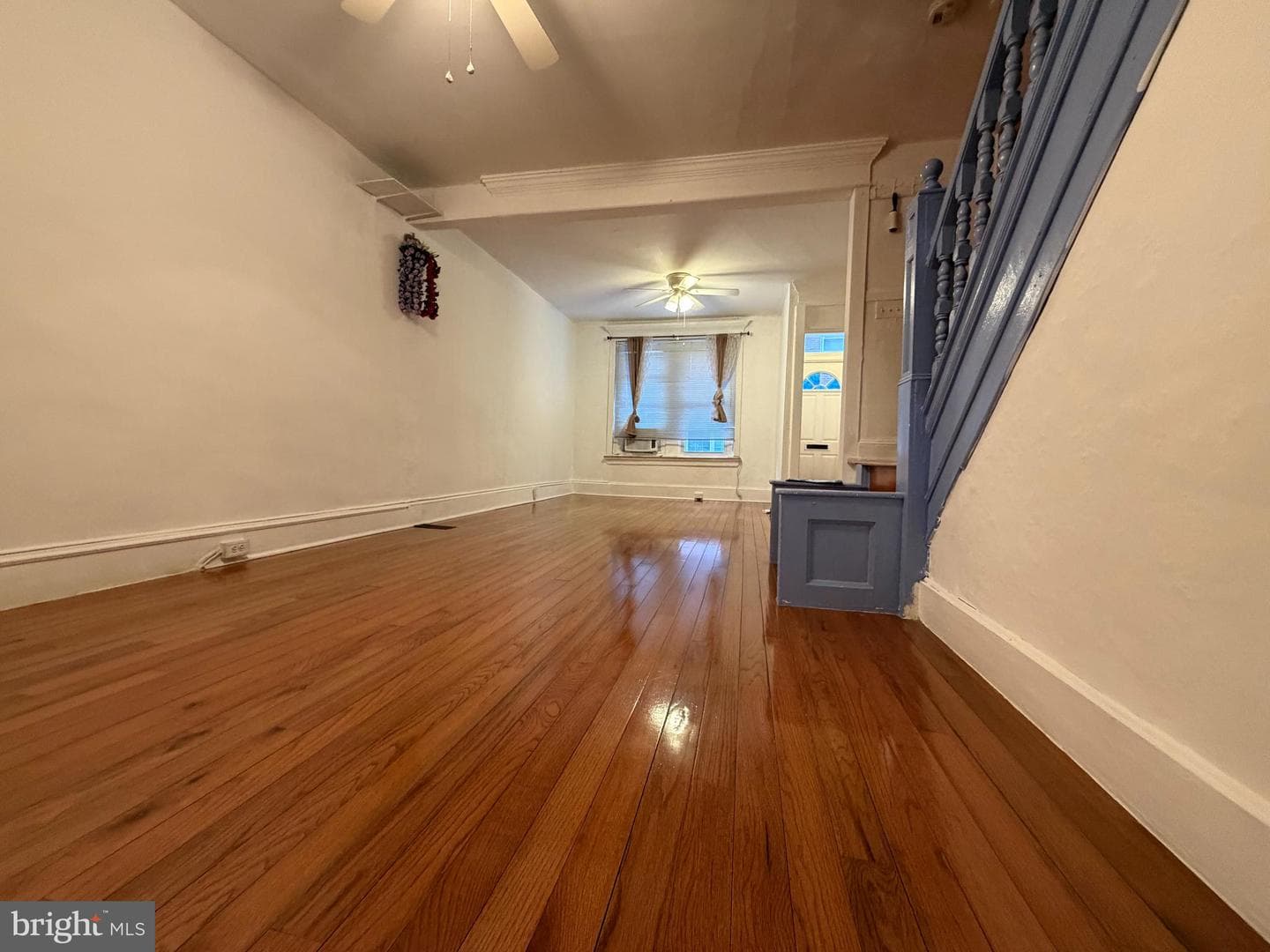 2419 S Fairhill Street photo 3