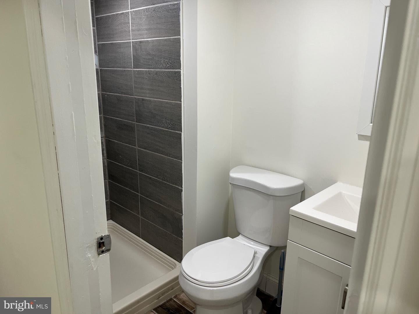 1216 Alcott Street photo 9