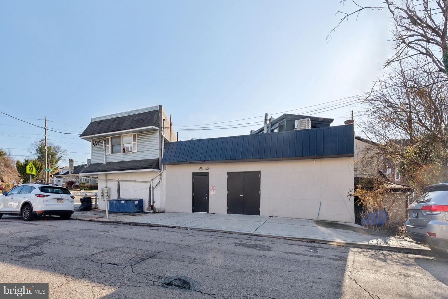 5460 Ridge Avenue photo 7
