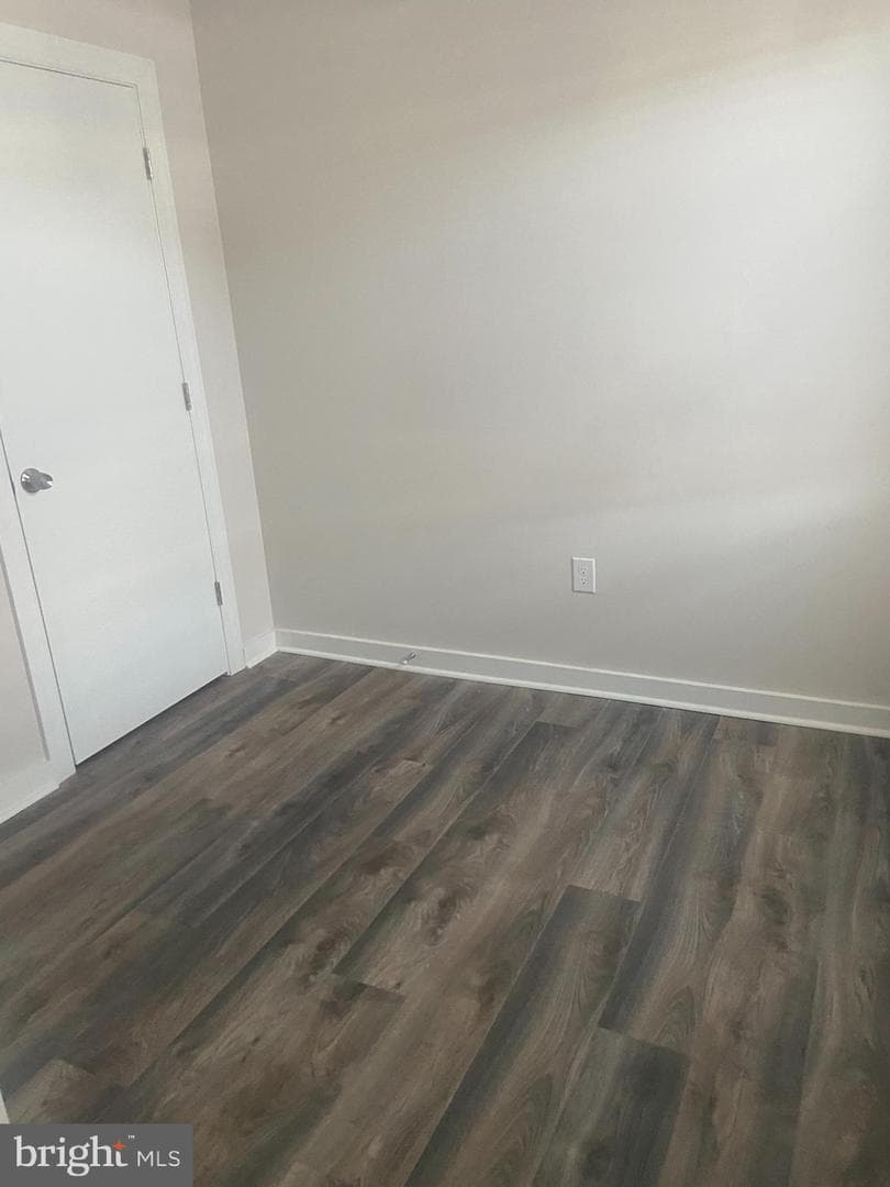 3023 B Street photo 3