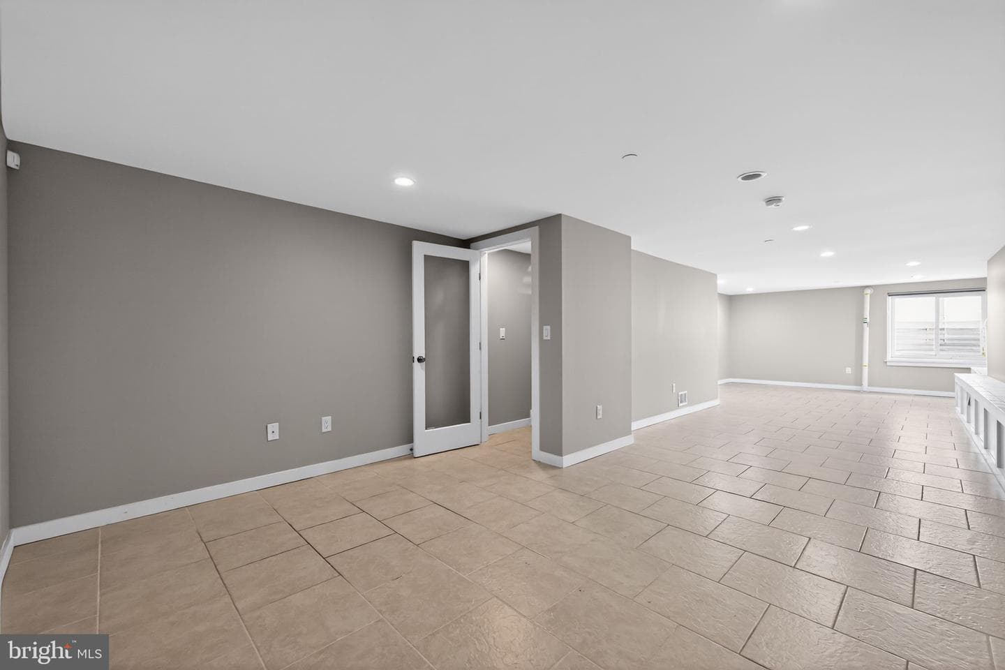 2664 Martha Street photo 11