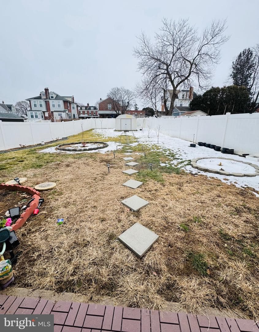 8239 Pine Road photo 15