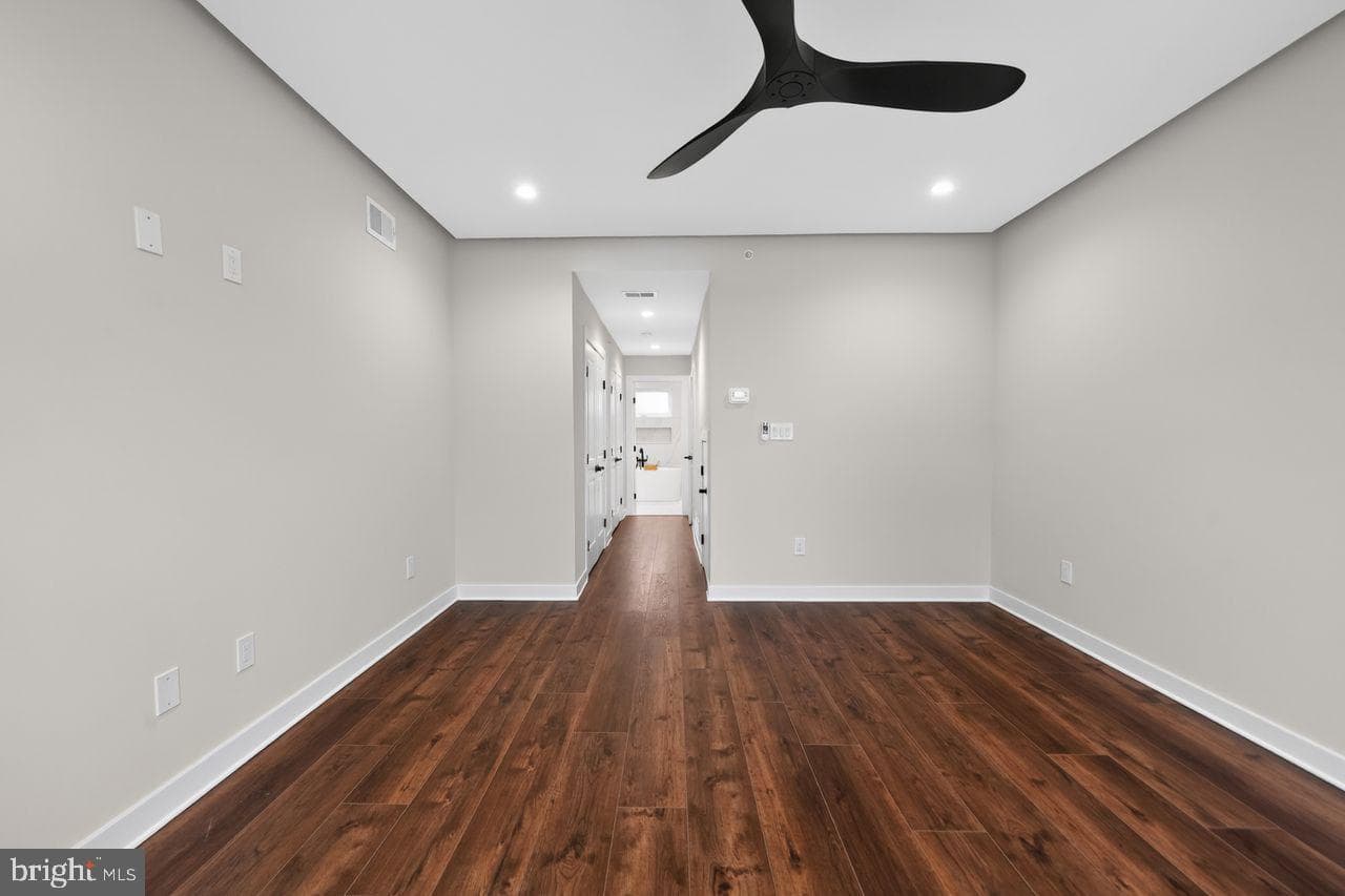616 Emily Street photo 21