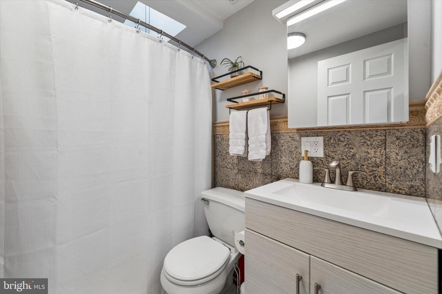 1138 Mifflin Street photo 18