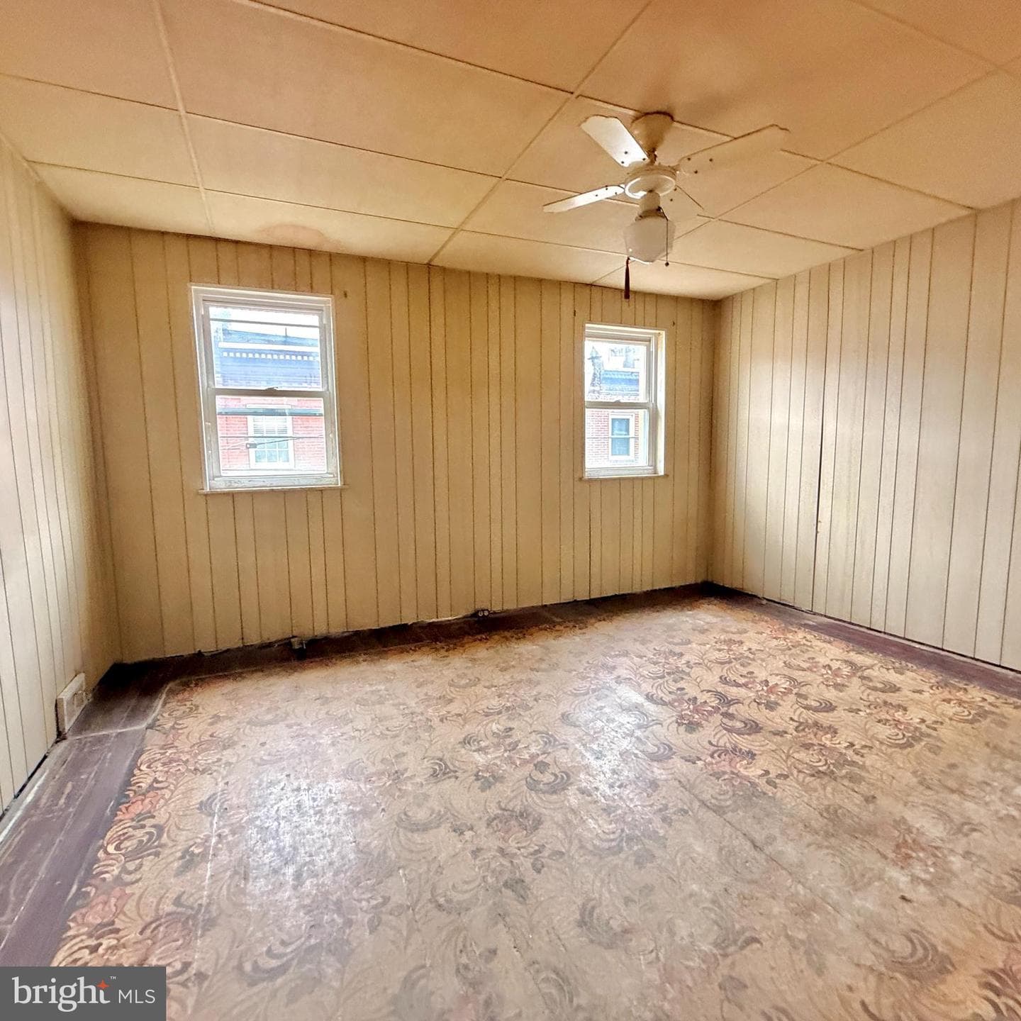 2230 S Rosewood Street photo 14