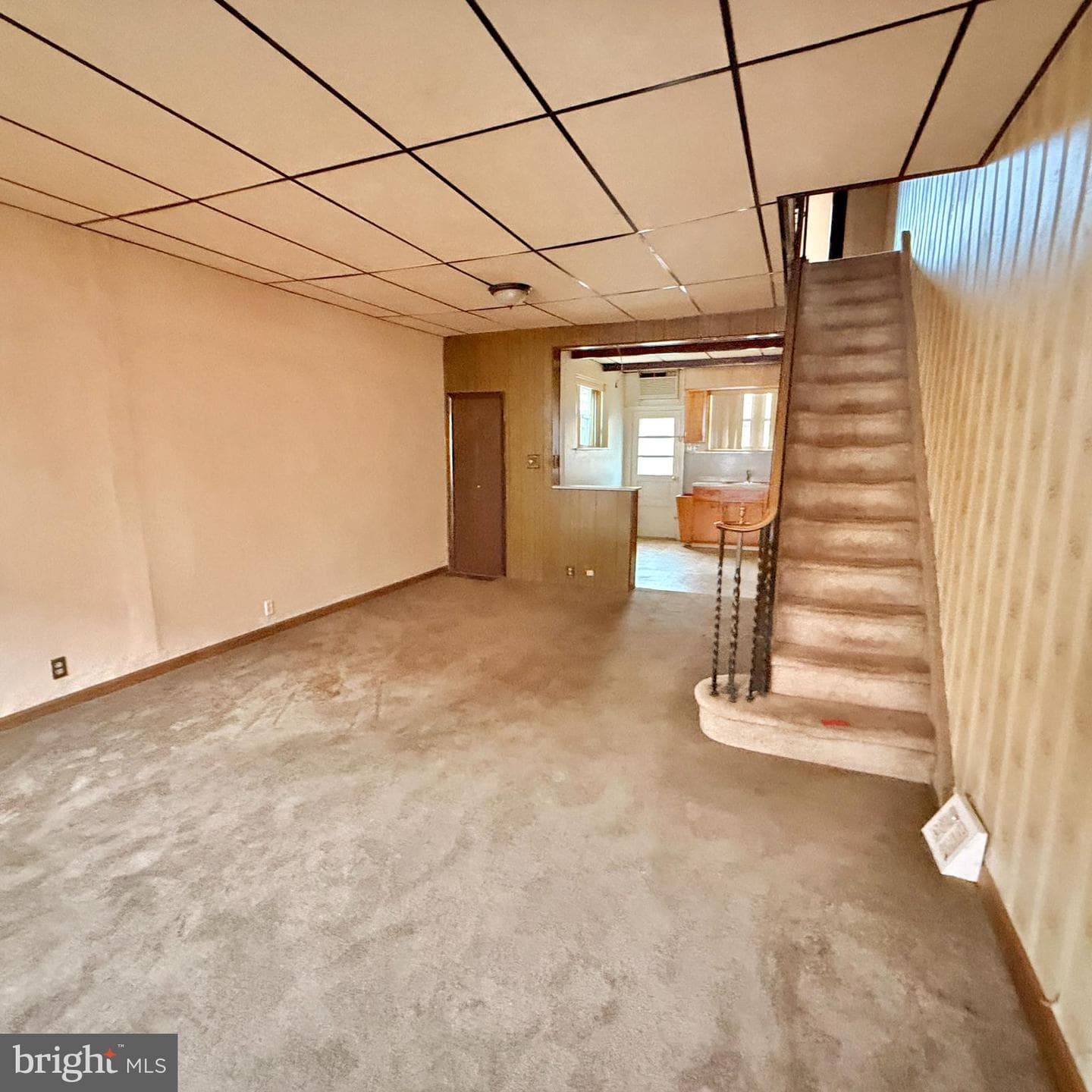 2230 S Rosewood Street photo 5