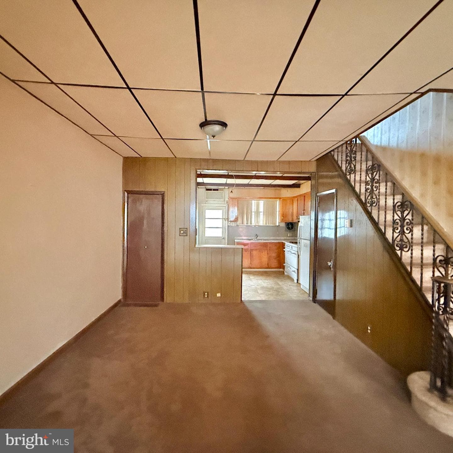 2230 S Rosewood Street photo 7