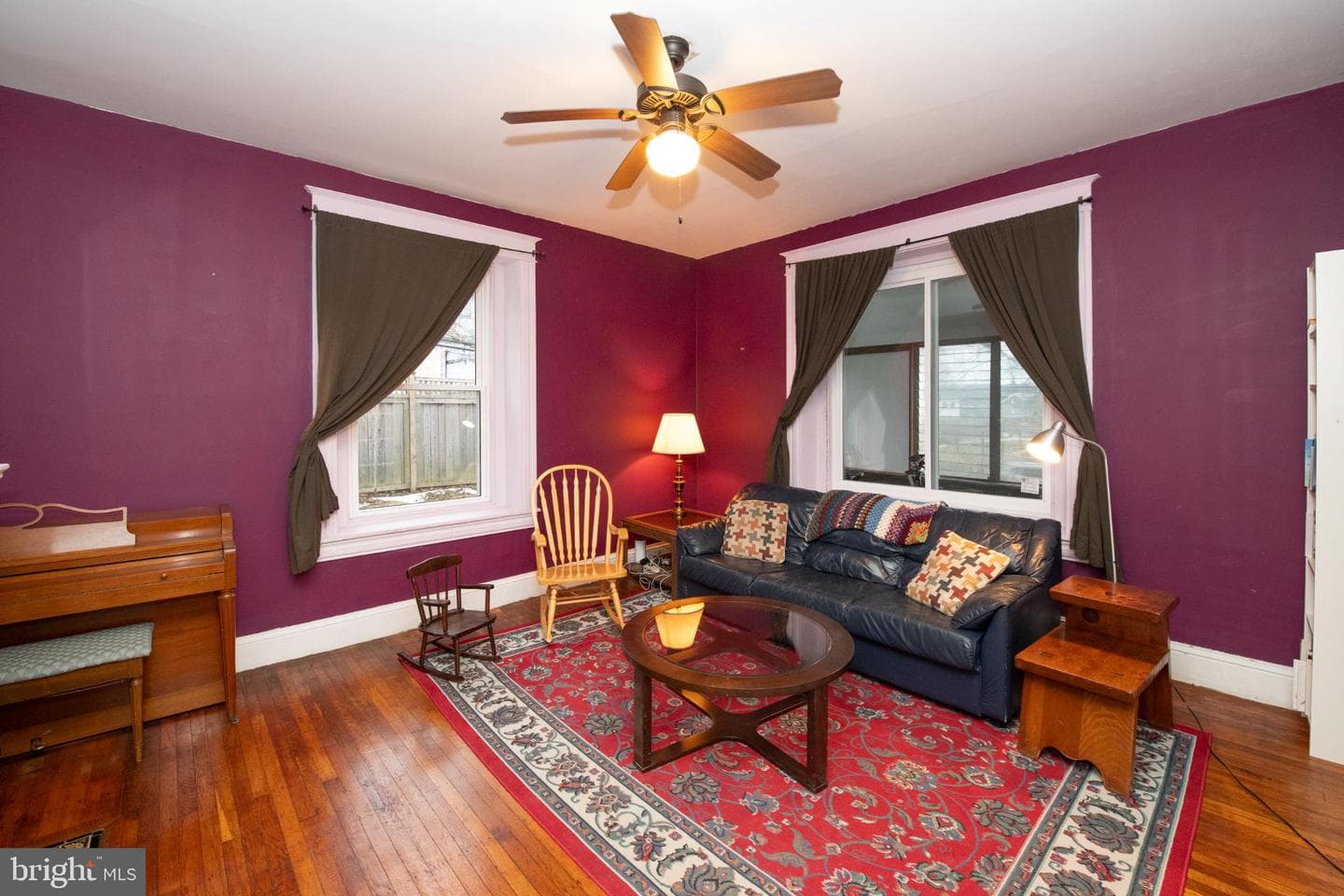 114 E Upsal Street photo 13