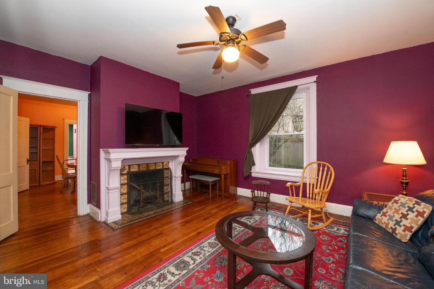 114 E Upsal Street photo 15
